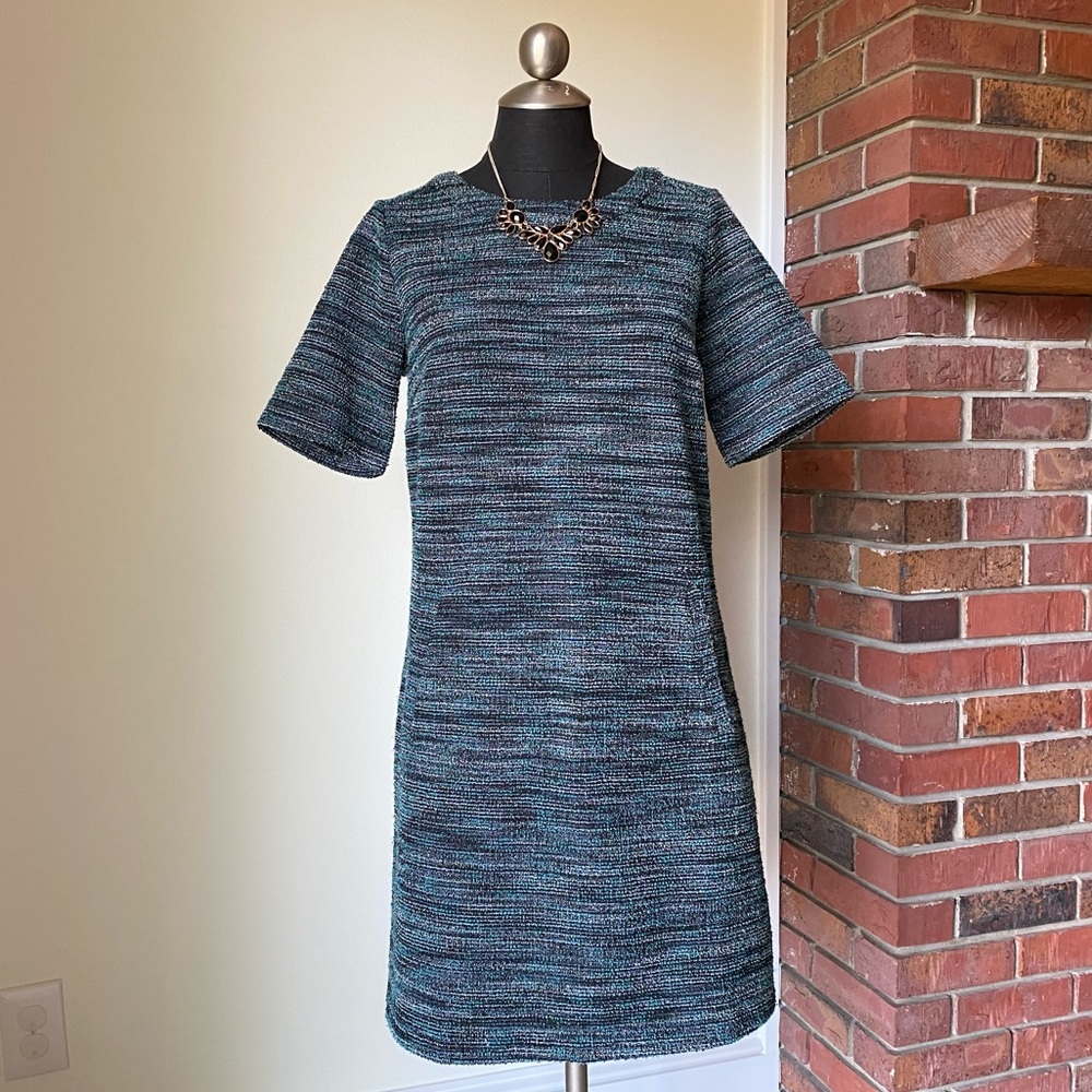 Ann Taylor LOFT Shift Dress - Size Small